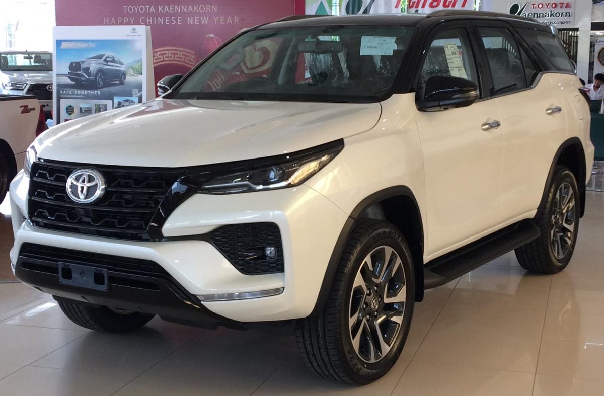 Toyota Fortuner 2022 Legender SUV